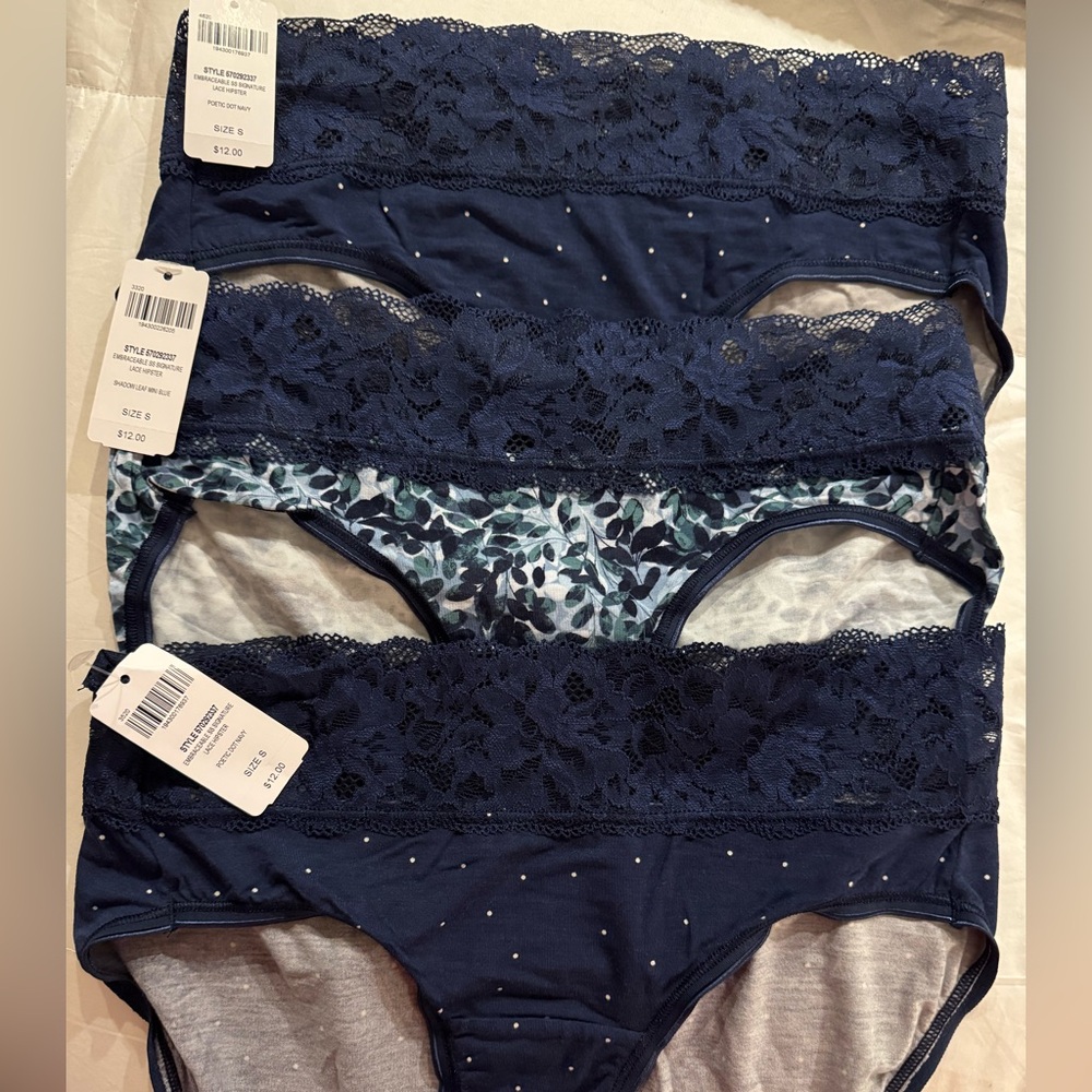 Women's Lace Trim Panties - Navy Blue